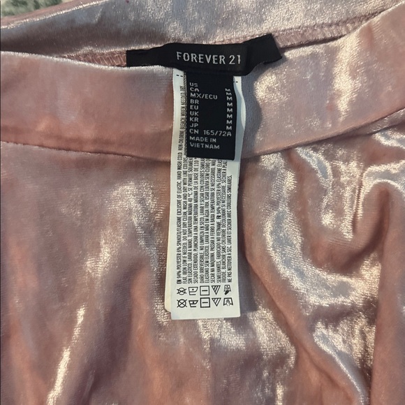 Forever 21 Shimmering Blush Velvet Mini Skirt - Picture 3 of 3